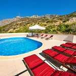 Apartman Meridiana-5 By Interhome Orebic